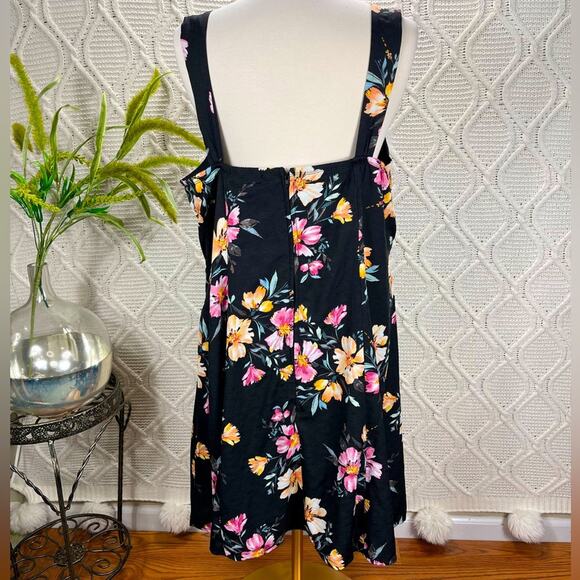 TRIXXI Plus Sized Black Multi Color Floral A-Line Sweetheart Neck Dress Sz 2X - Picture 2 of 7